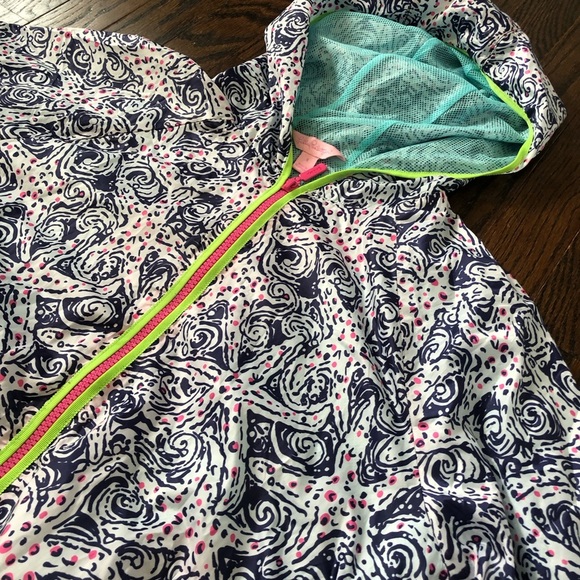 Lilly Pulitzer Women’s S Starfish Full-Zip Hooded Packable Windbreaker Jacket - Picture 4 of 11
